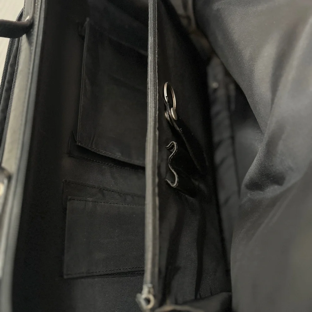 Levenger Black Leather Men's Bag